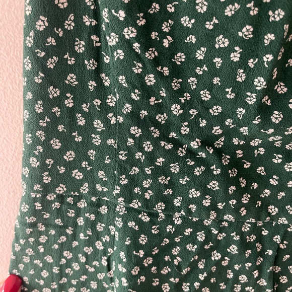 Green and white Reformation minidress - Picture 3 of 3